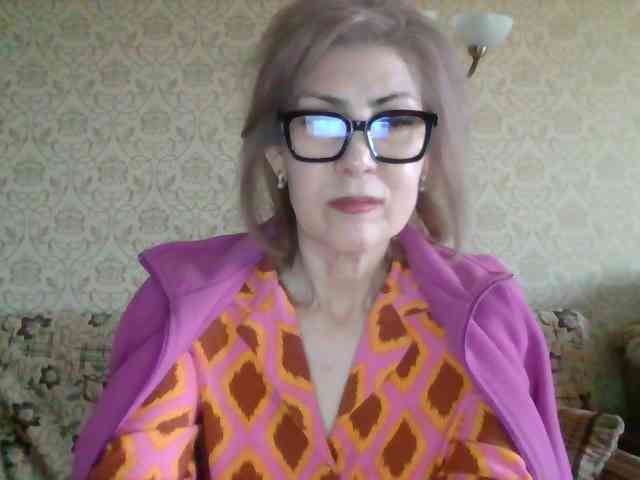 ElegantLady00 webcam