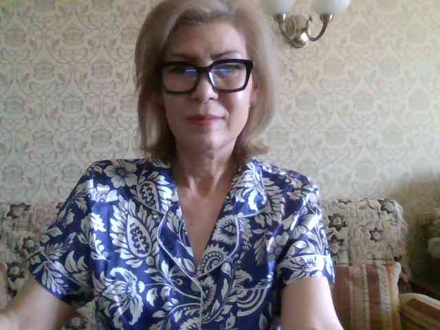 ElegantLady00 webcam