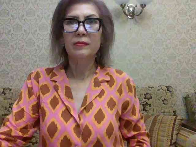 ElegantLady00 webcam