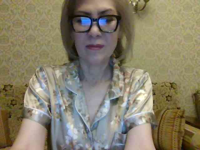ElegantLady00 webcam