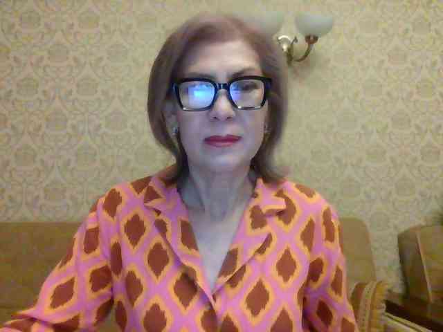 ElegantLady00 webcam