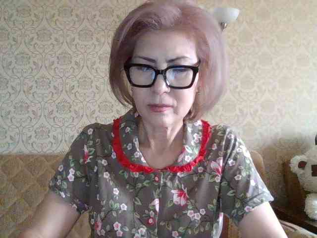 ElegantLady00 webcam