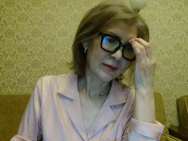 ElegantLady00 webcam