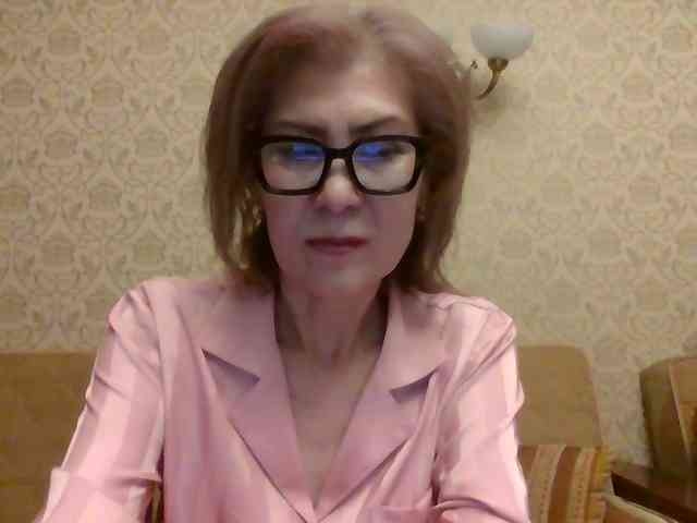 ElegantLady00 webcam