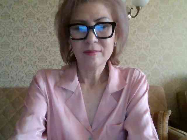 ElegantLady00 webcam