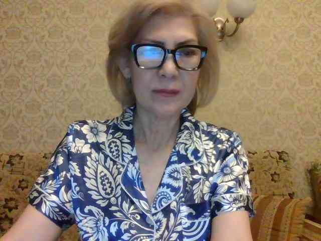 ElegantLady00 webcam