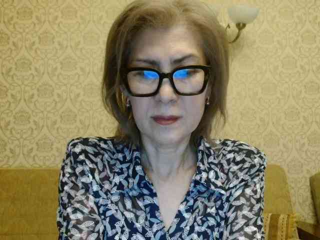 ElegantLady00 webcam