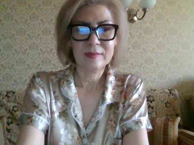 ElegantLady00 webcam