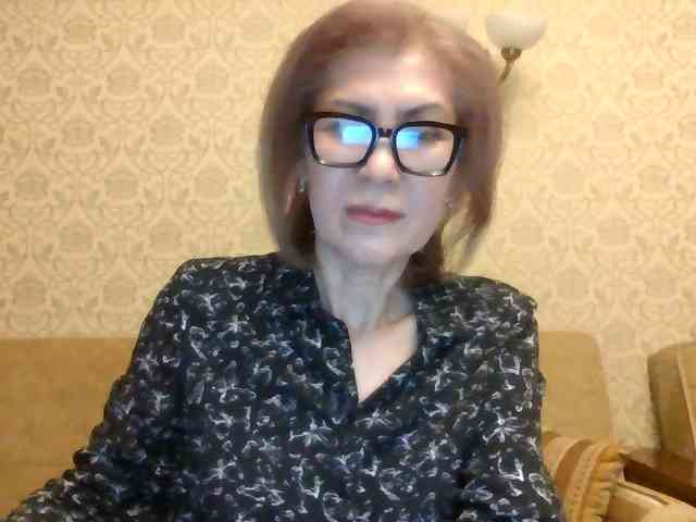 ElegantLady00 webcam