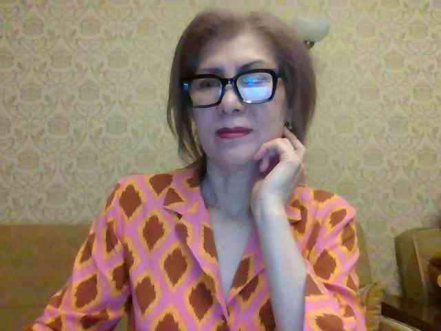 ElegantLady00 webcam