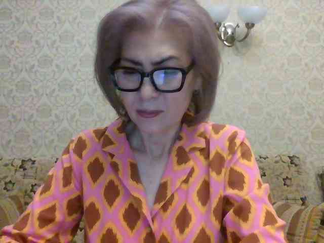 ElegantLady00 webcam