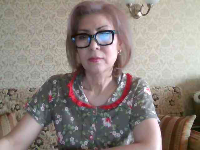ElegantLady00 webcam