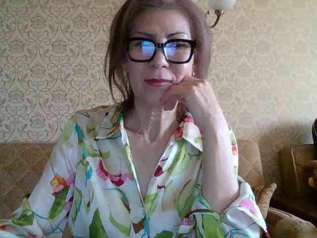 ElegantLady00 webcam