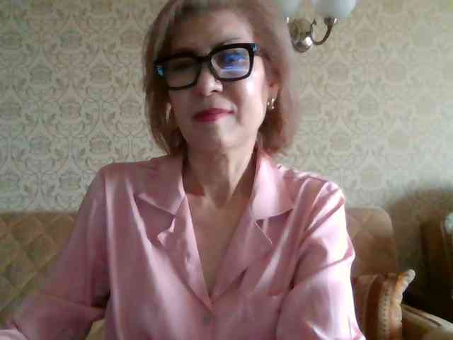 ElegantLady00 webcam