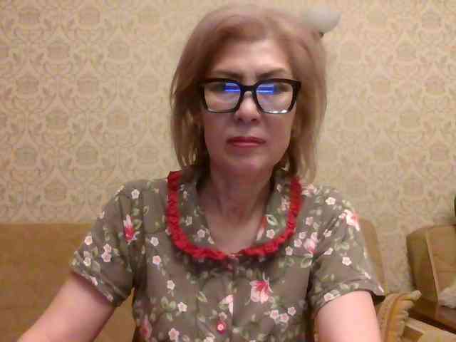ElegantLady00 webcam