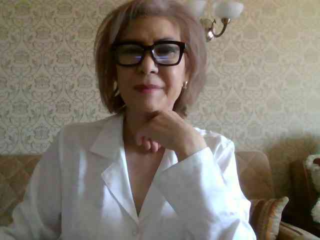 ElegantLady00 webcam
