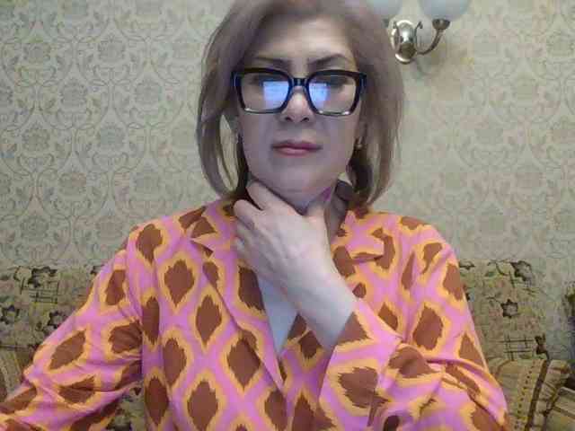 ElegantLady00 webcam
