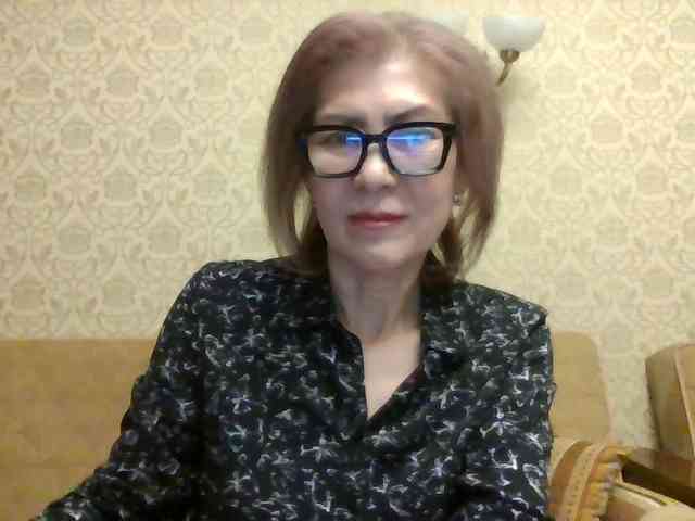 ElegantLady00 webcam