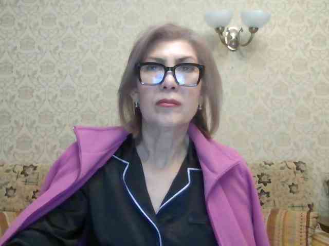 ElegantLady00 webcam
