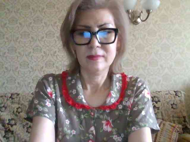 ElegantLady00 webcam
