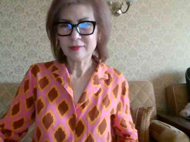 ElegantLady00 webcam