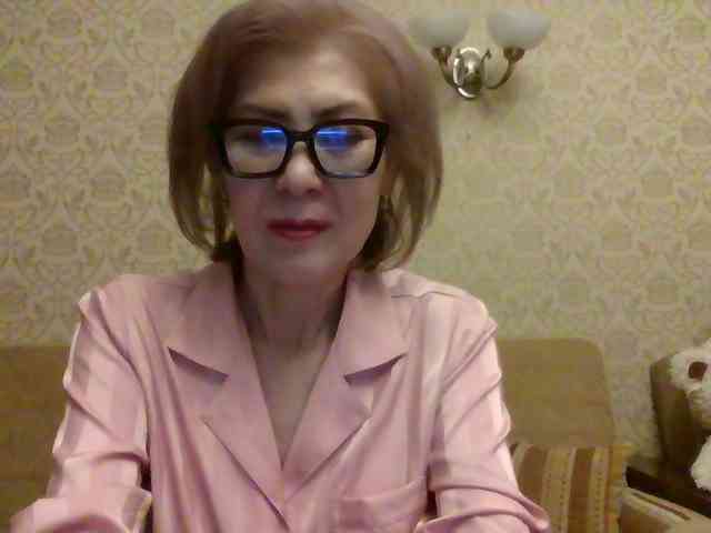 ElegantLady00 webcam