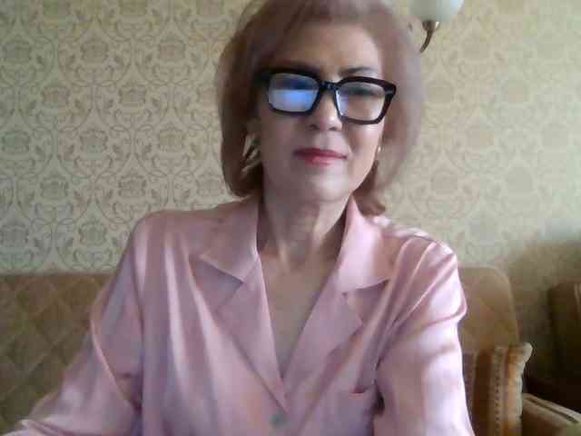 ElegantLady00 webcam