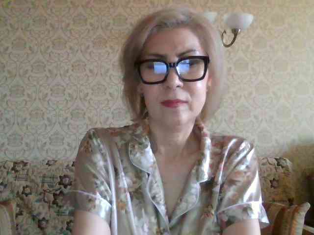 ElegantLady00 webcam