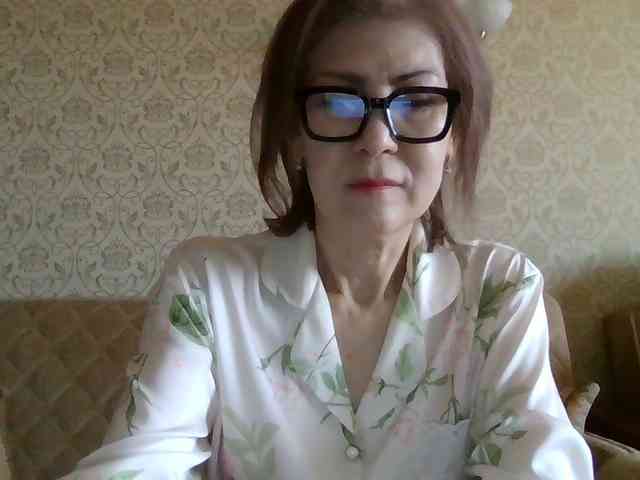 ElegantLady00 webcam