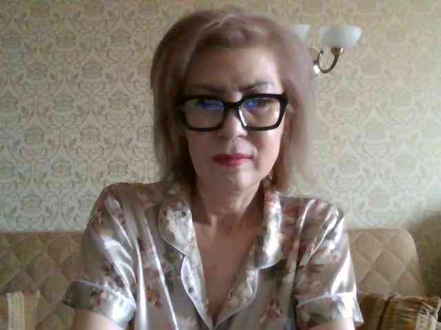 ElegantLady00 webcam