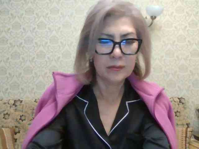 ElegantLady00 webcam