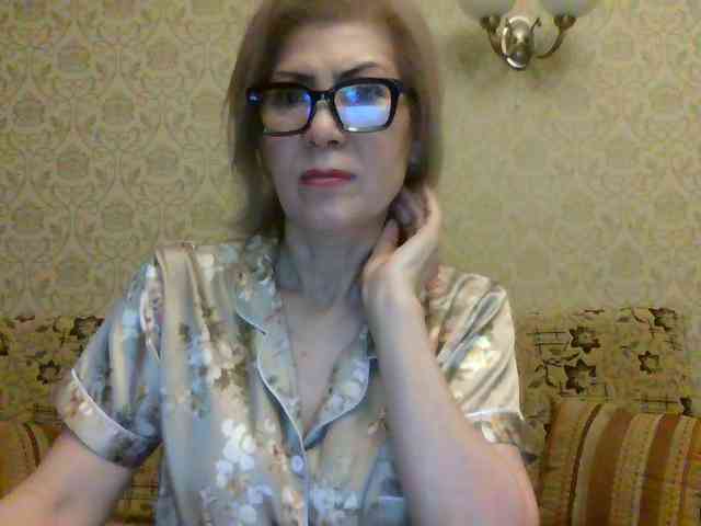 ElegantLady00 webcam