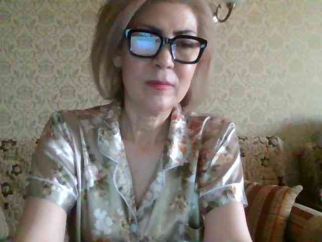 ElegantLady00 webcam