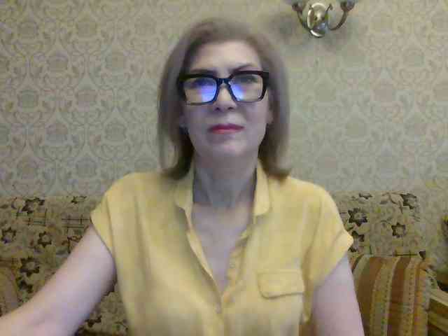 ElegantLady00 webcam