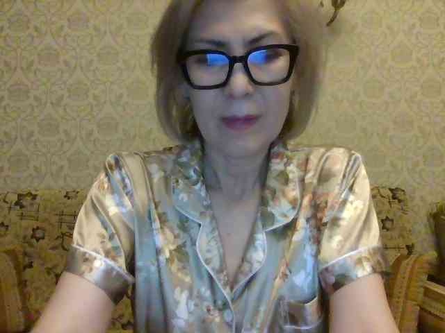 ElegantLady00 webcam