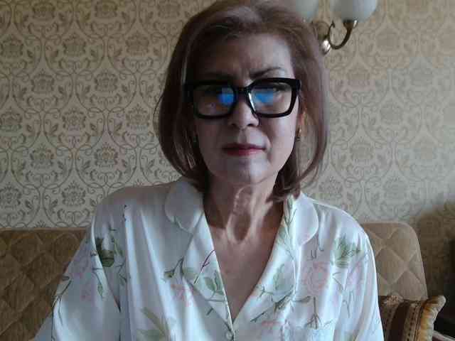 ElegantLady00 webcam