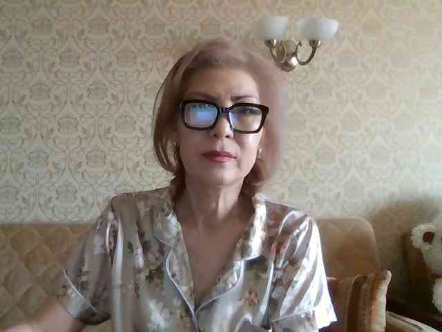 ElegantLady00 webcam