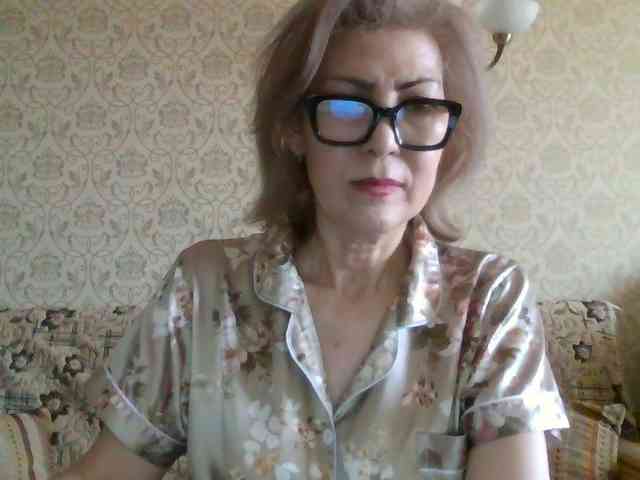 ElegantLady00 webcam