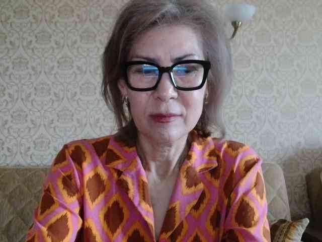 ElegantLady00 webcam