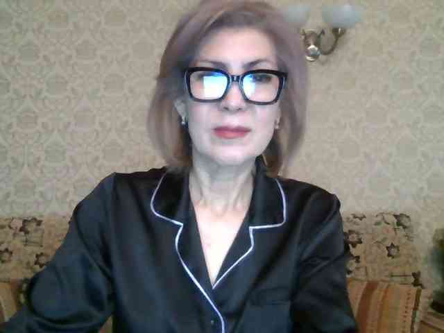 ElegantLady00 webcam