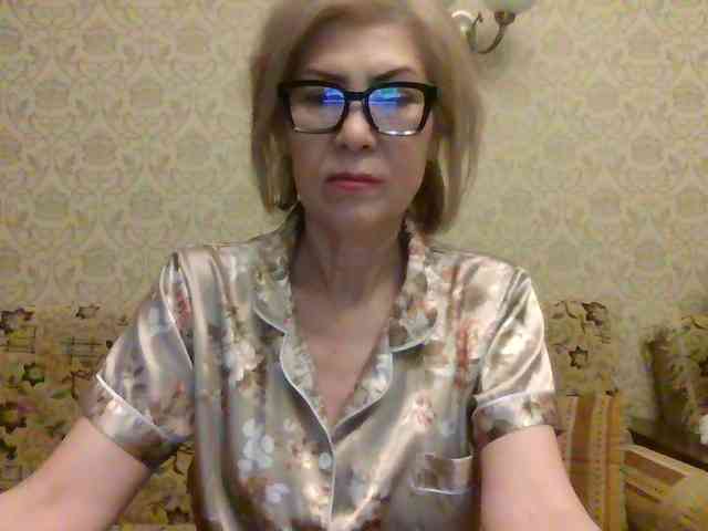 ElegantLady00 webcam