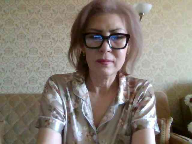 ElegantLady00 webcam