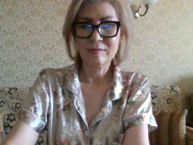 ElegantLady00 webcam