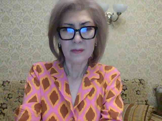 ElegantLady00 webcam