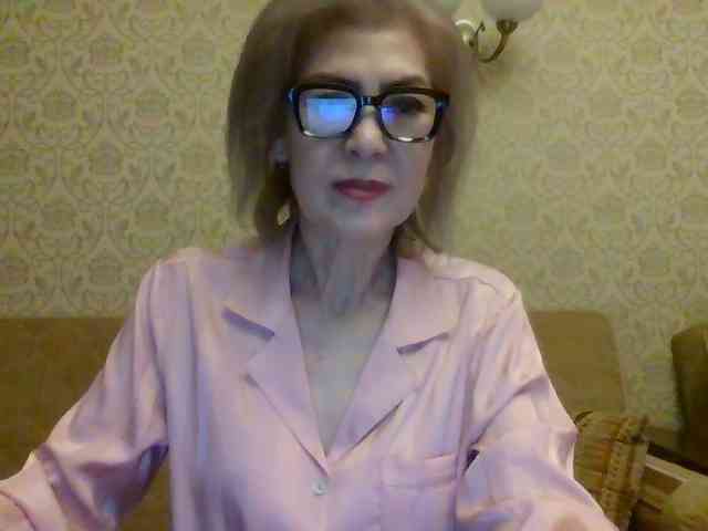 ElegantLady00 webcam