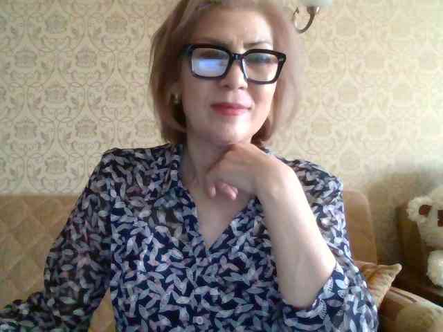 ElegantLady00 webcam