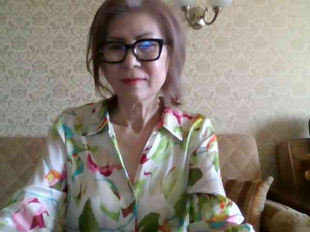 ElegantLady00 webcam