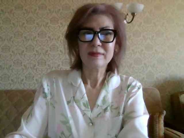 ElegantLady00 webcam