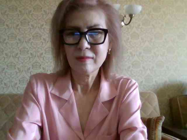 ElegantLady00 webcam