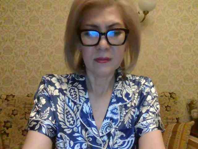 ElegantLady00 webcam